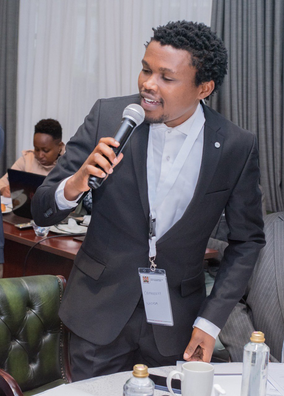 Leadership & Stakeholders - stakeholder-consultative-workshop-founder-discussion