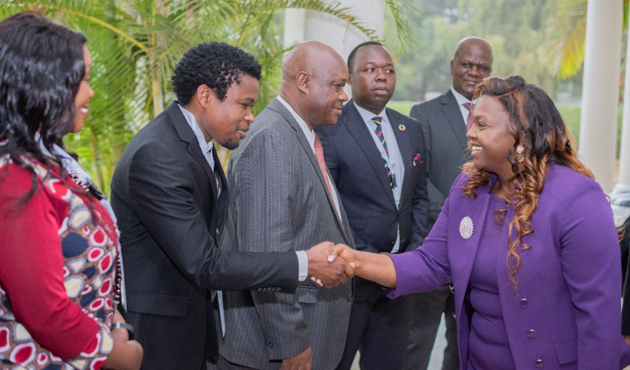 Leadership & Stakeholders - stakeholder-consultative-workshop-handshake